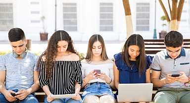 Telefonu açmayan Z kuşağı işsiz kalıyor!